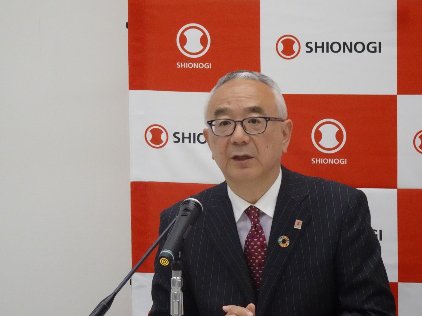 2025年度は売上収益5300億円目指し大飛躍の1年に 手代木功塩野義製薬